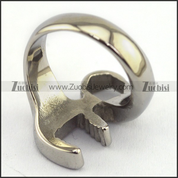 Attractive Stainless Steel Wrench Ring -r000883
