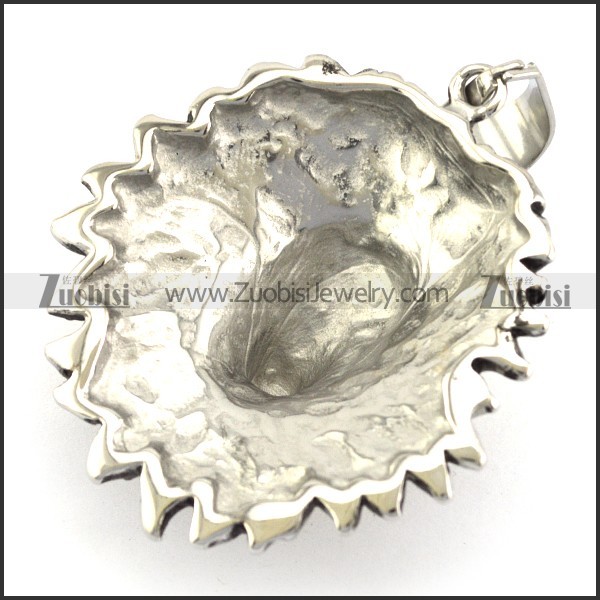Big Silver and Gold Lion Pendant p005641
