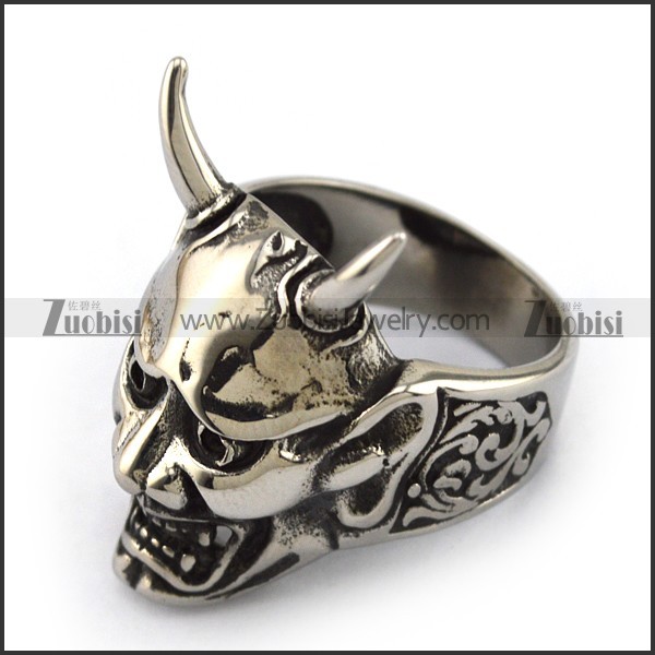Large Vampire Skull Ring r003045