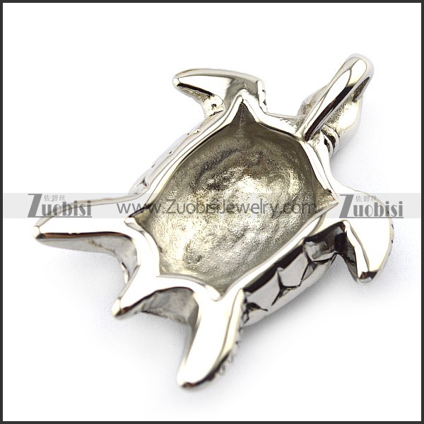 Antique Turtel Pendant in Steel p004891