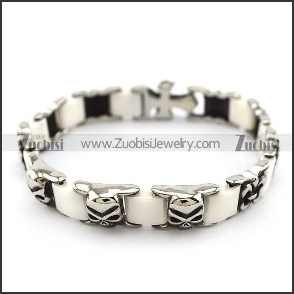 White Cremic Bracelet with Steel Skulls b005606