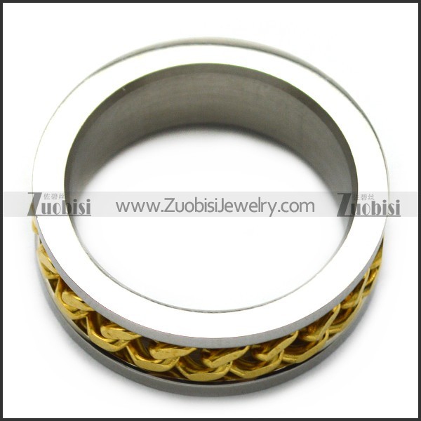 Rotating Ring with Golden Chain in the middle r005377