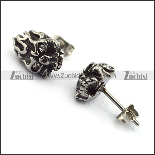 Clear Crystal Eye Fire Skull Earring e000376