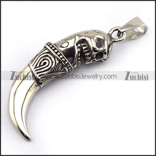 Steel Casting Skull Wolf Tooth Pendant p003772