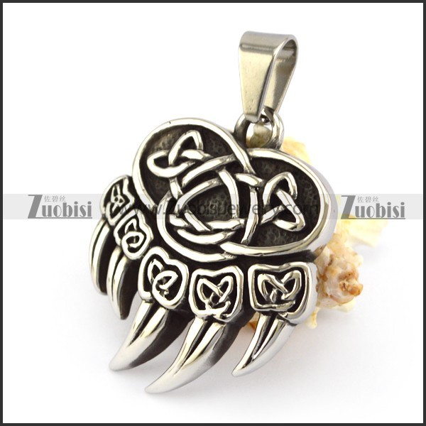 39mm long bear claw viking pendant p005511