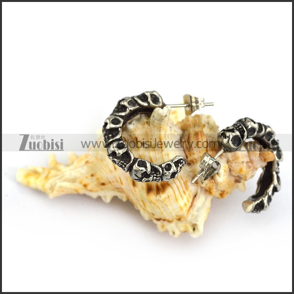 Multi Skulls Earring e001247