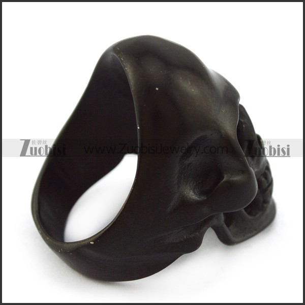 2 Clear Rhinestones Eyes Skull Ring in Black Plating r004295