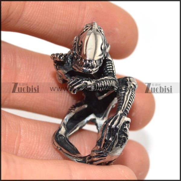 Stainless Steel Extraterrestrial Ring - JR350137 - Zuobisi Jewelry