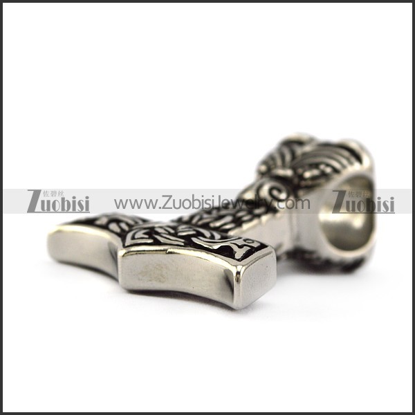 Solid Stainless Steel Hammer Pendant p001912