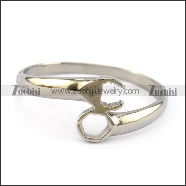 silver tone casting spanner bangle b005958