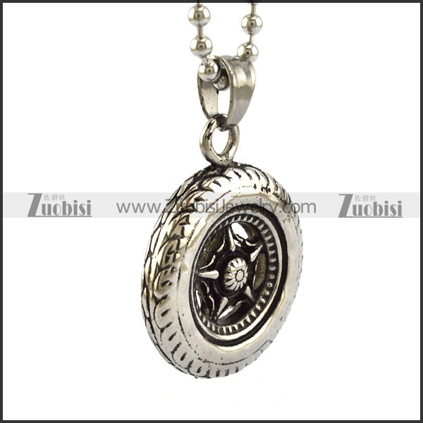 Stainless Steel Vehicle Wheel Pendant p005837