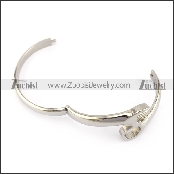 Silver Stainless Steel Wrench Bangle b005960