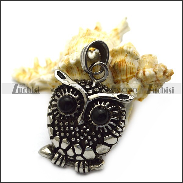 Owl Pendant with 2 Black Eyes p007087