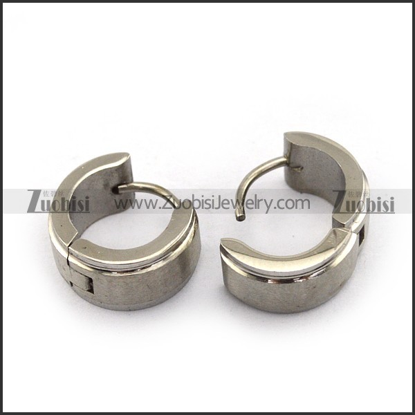comely nonrust steel Cutting Earring for Ladies - e000311