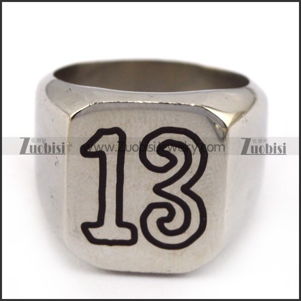 Simple 13 Ring r004670