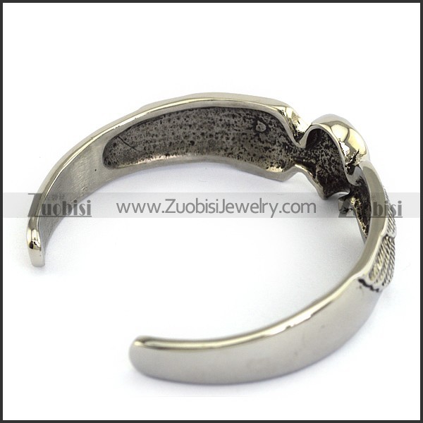 Men Skull Cuff b004710