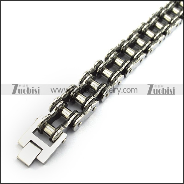20MM Large Bicycle Chain Bracelet with 1 Black in the middle b004126