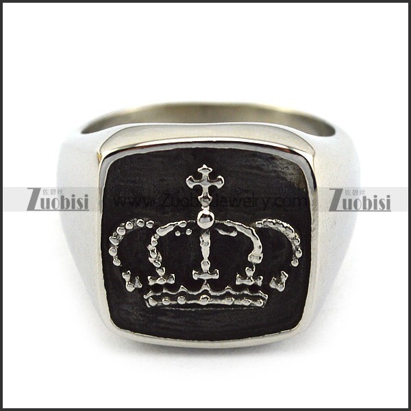 Crown Ring r004485