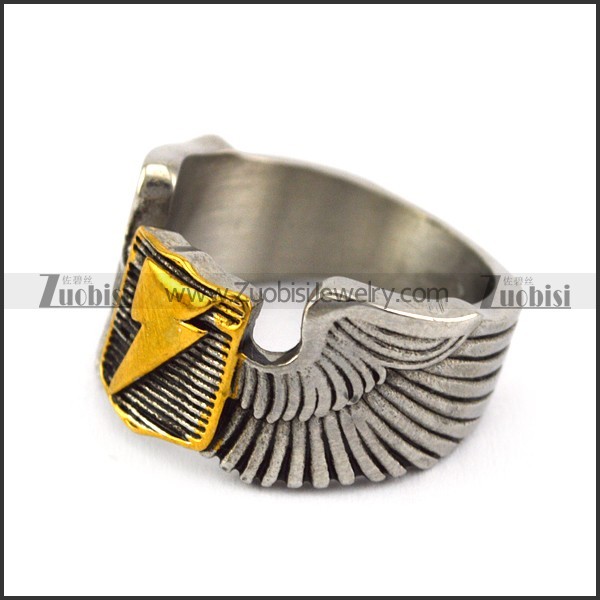 Wing Ring with Gold Plating Flashing Lightning r004896