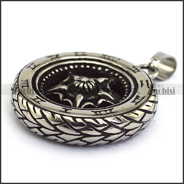 Motorcycle Tire Pendant for Riders p003296
