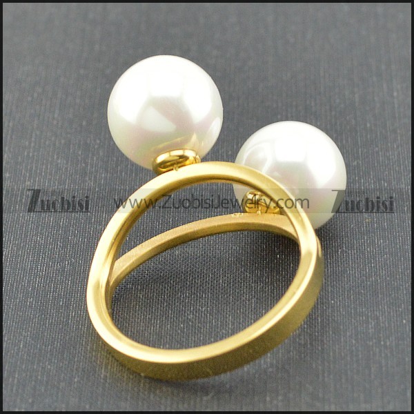 Pearl Ring Designs for Women in Yellow Golden Steel Band r004030