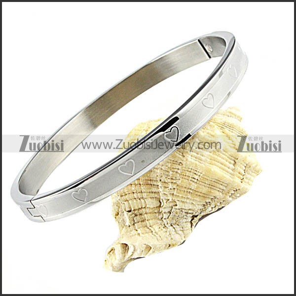 Stainless Steel Bracelet - b000128