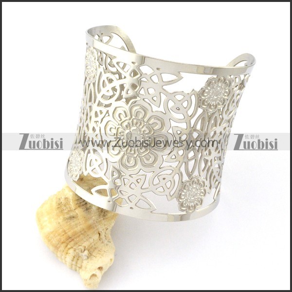 Stainless Steel Banlge for Women -b001033