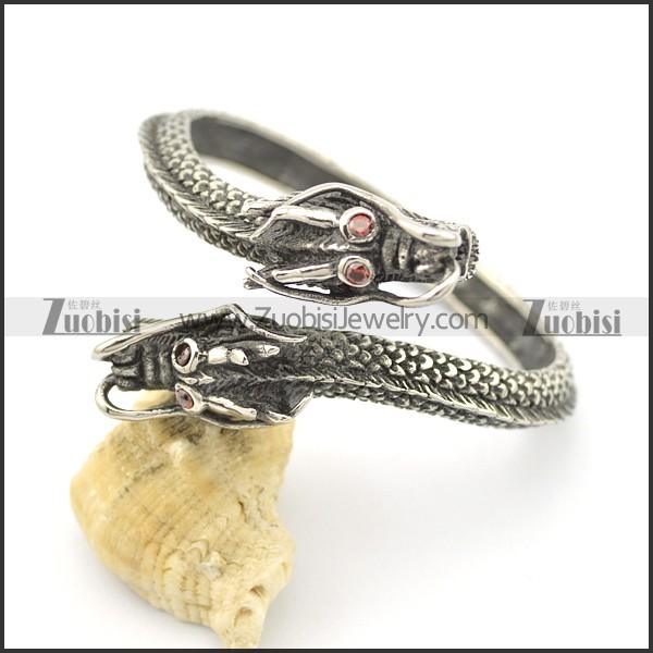 two dragon heads on both ends of bangle b002507