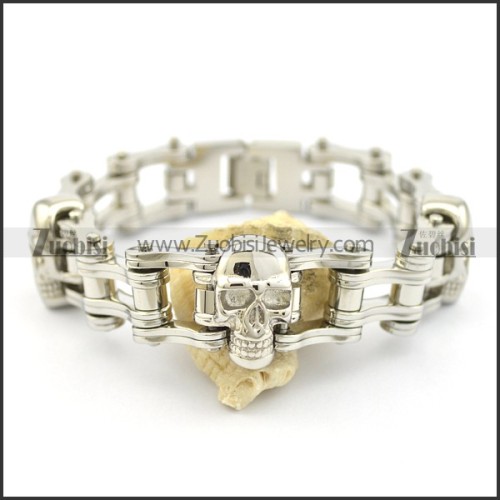 22.5cm long 3 skull heads motorcycle bike chain bracelet b002432