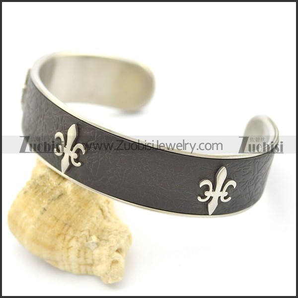 Fleur-de-lys Bangle b002999