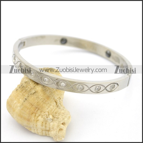 Eye Shaped Pattern with Rhinestone Eyeball Bangle b003514