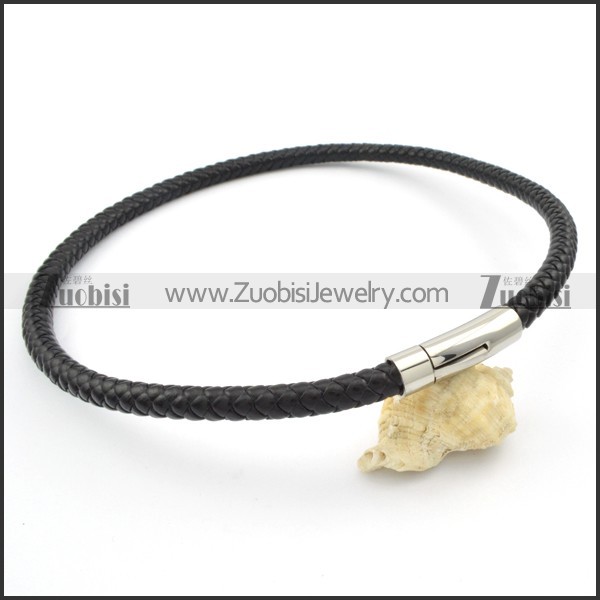 Stainless Steel Necklaces -n000108
