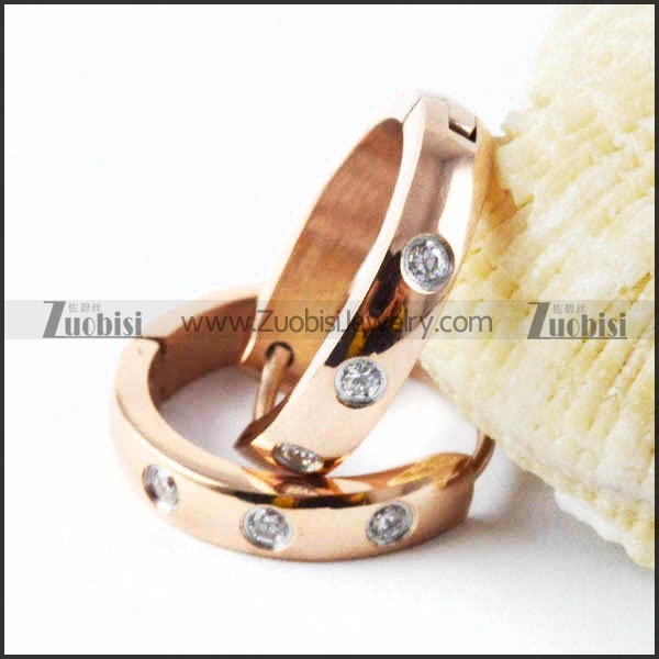 Rose Gold Finishing Stainless Steel Earring with 3 Zircons - e000028