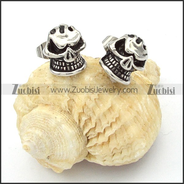 Stainless Steel Skull Earring - e000064