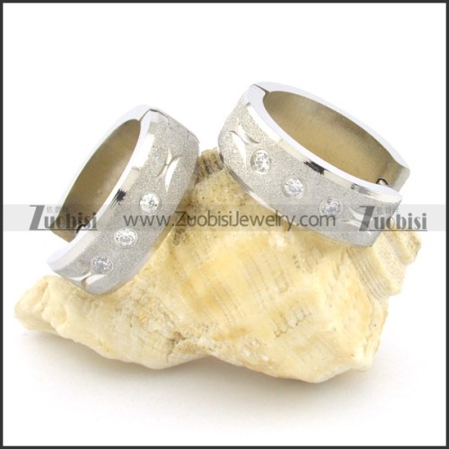 stainless steel cutting earring e000752