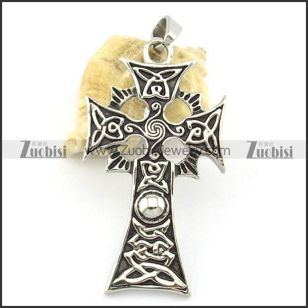 casting cross pendant p001319