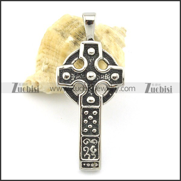 casting cross pendant p001323