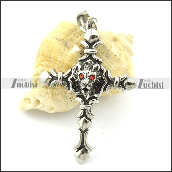 casting red eye wolf cross pendant p001360