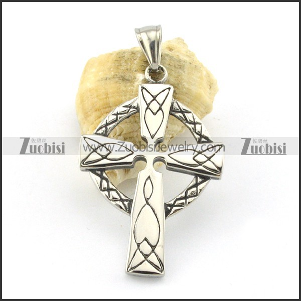 casting cross pendant p001322