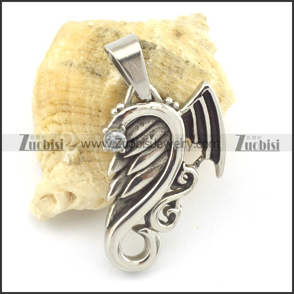 elegant casting wing pendant p001541