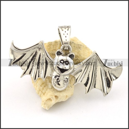 cute bat stainless steel pendant p001676