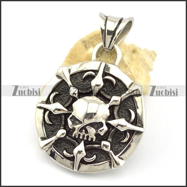 casting biker skull pendant p001784