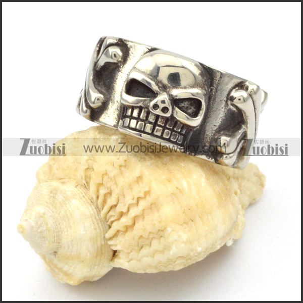Stainless Steel Skull Rings -r000432