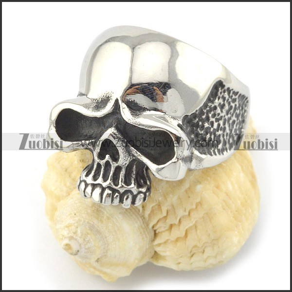 punk skull ring for biker r001147