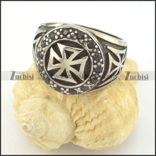 The black cross ring r001403
