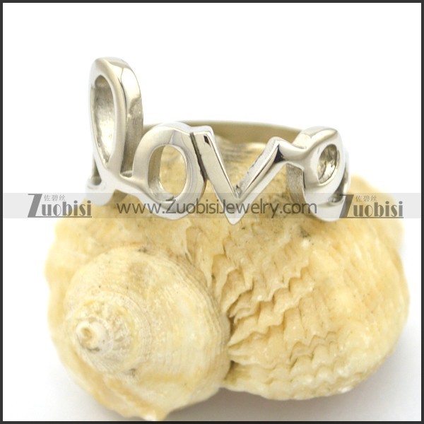LOVE Ring r002143