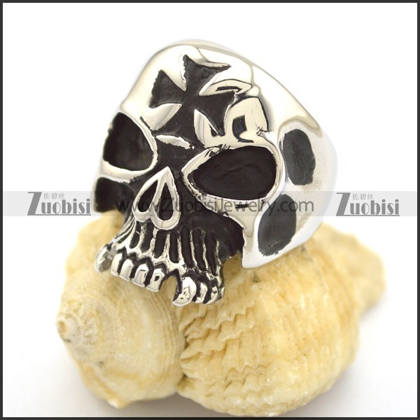 iron cross skull ring for bikers r002256