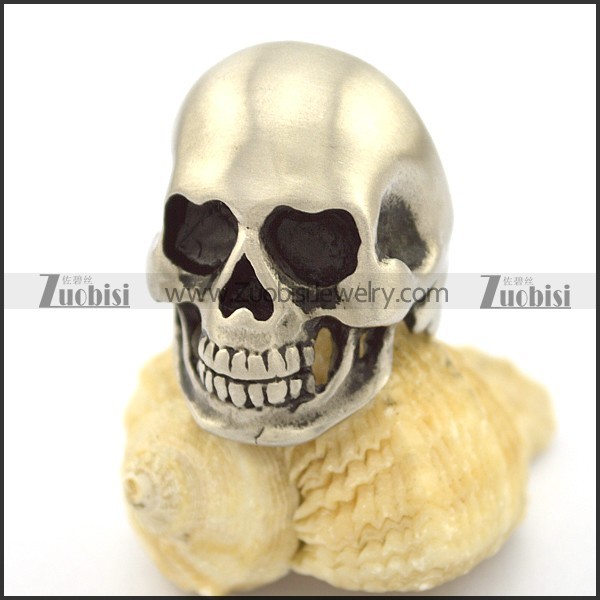matte stainless steel skull ring r002203