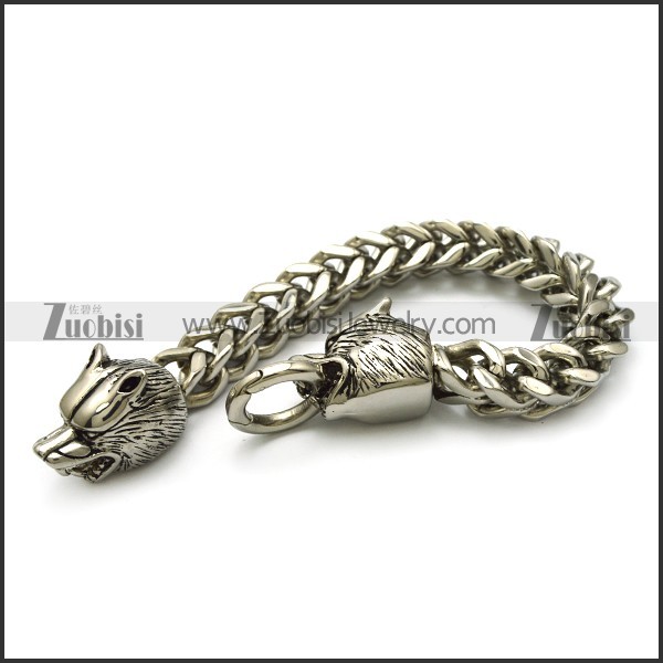 11mm wide square chain bracelet with 2 big stainless steel wolf heads ends b006729