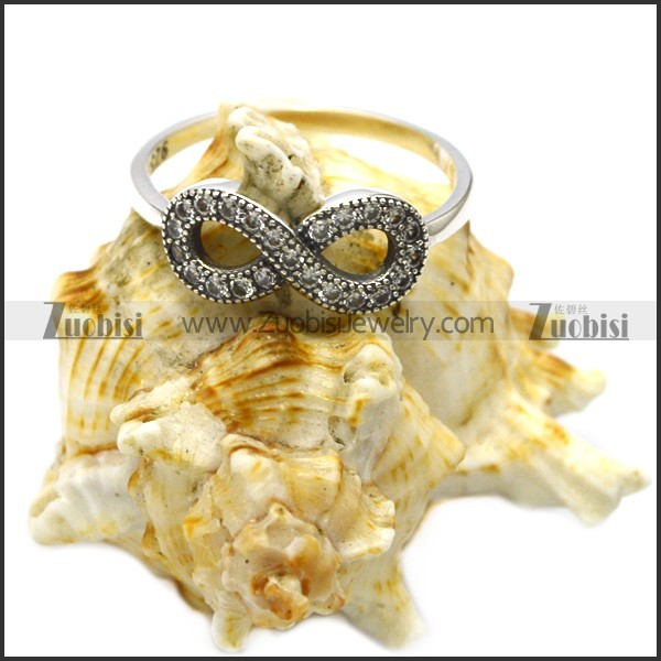 925 sterling silver ring with rhinestones lucky 8 for ladies r006304